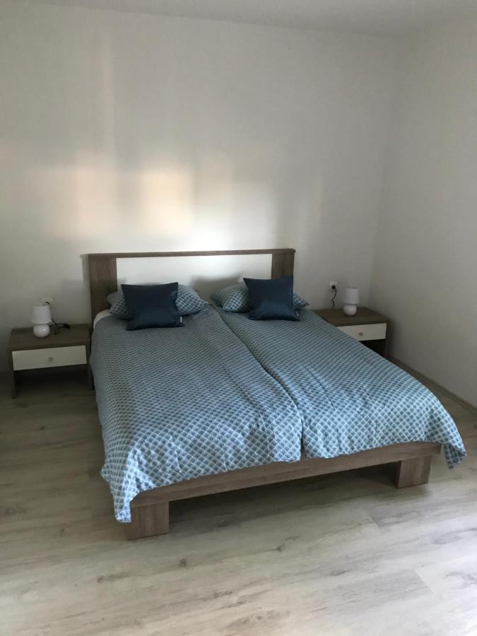 Apartments Lena 巴斯卡 外观 照片